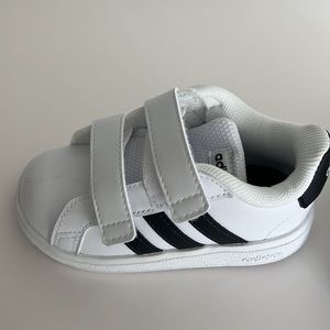adidas Kids Grand Court 2.0 Tenni 6 Toddler , Ftwr White/Core Black/Core Black